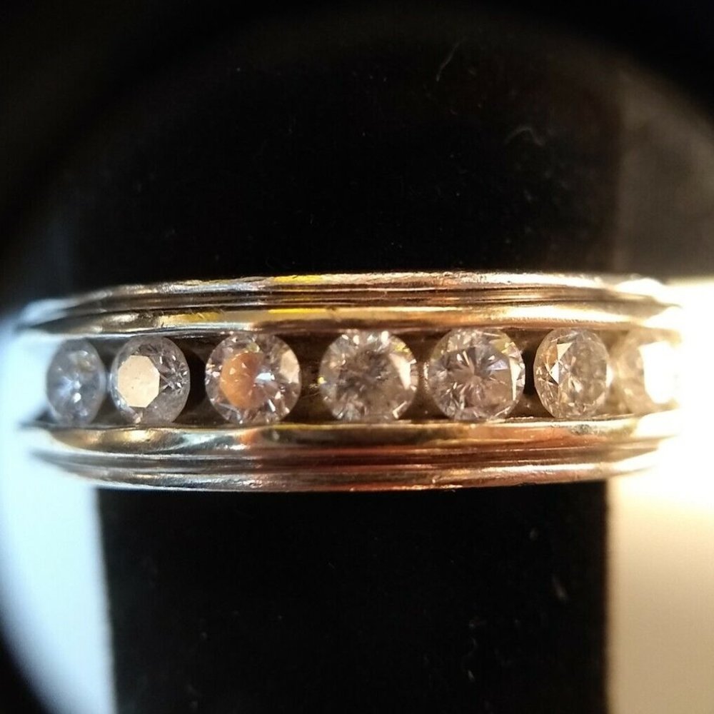 14K White Gold Diamond Men's Wedding Comfort Band Ring Size 9.5 (R289)